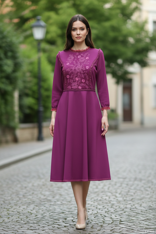 Rochie mov fundal exterior